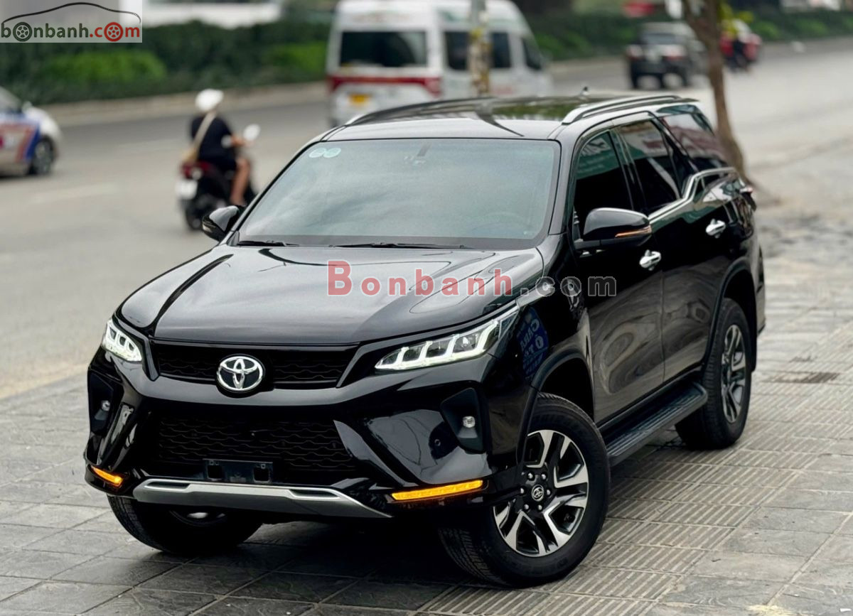 Bán ô tô Toyota Fortuner Legender 2.4L 4x2 AT - 2022 - xe cũ