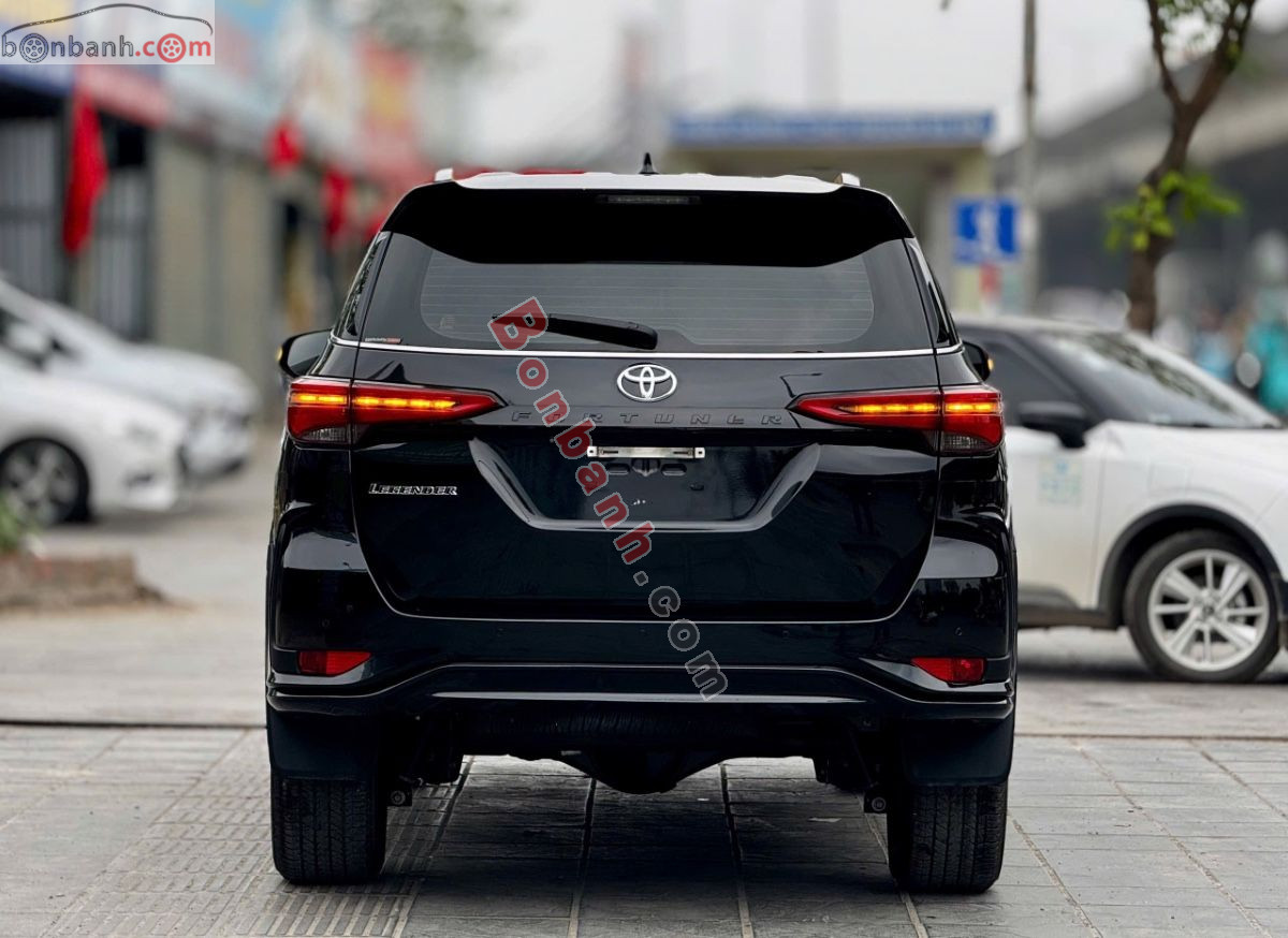 Bán ô tô Toyota Fortuner Legender 2.4L 4x2 AT - 2022 - xe cũ