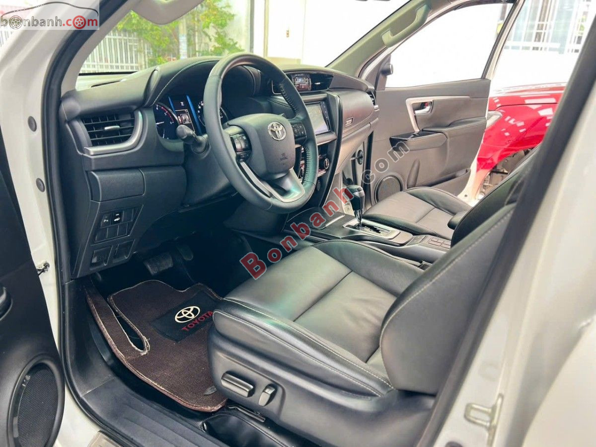 Bán ô tô Toyota Fortuner 2.4L 4x2 AT - 2022 - xe cũ