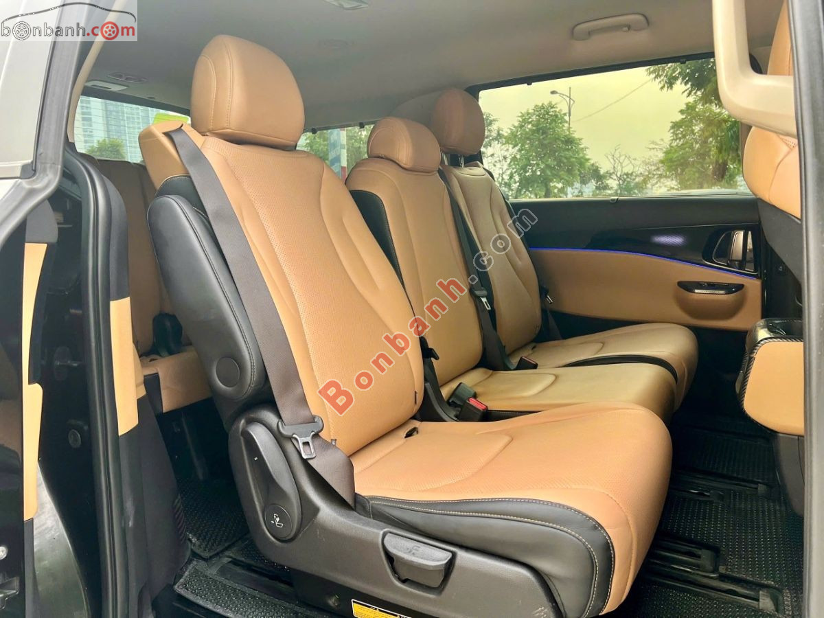 Bán ô tô Kia Carnival Premium 2.2D - 2022 - xe cũ