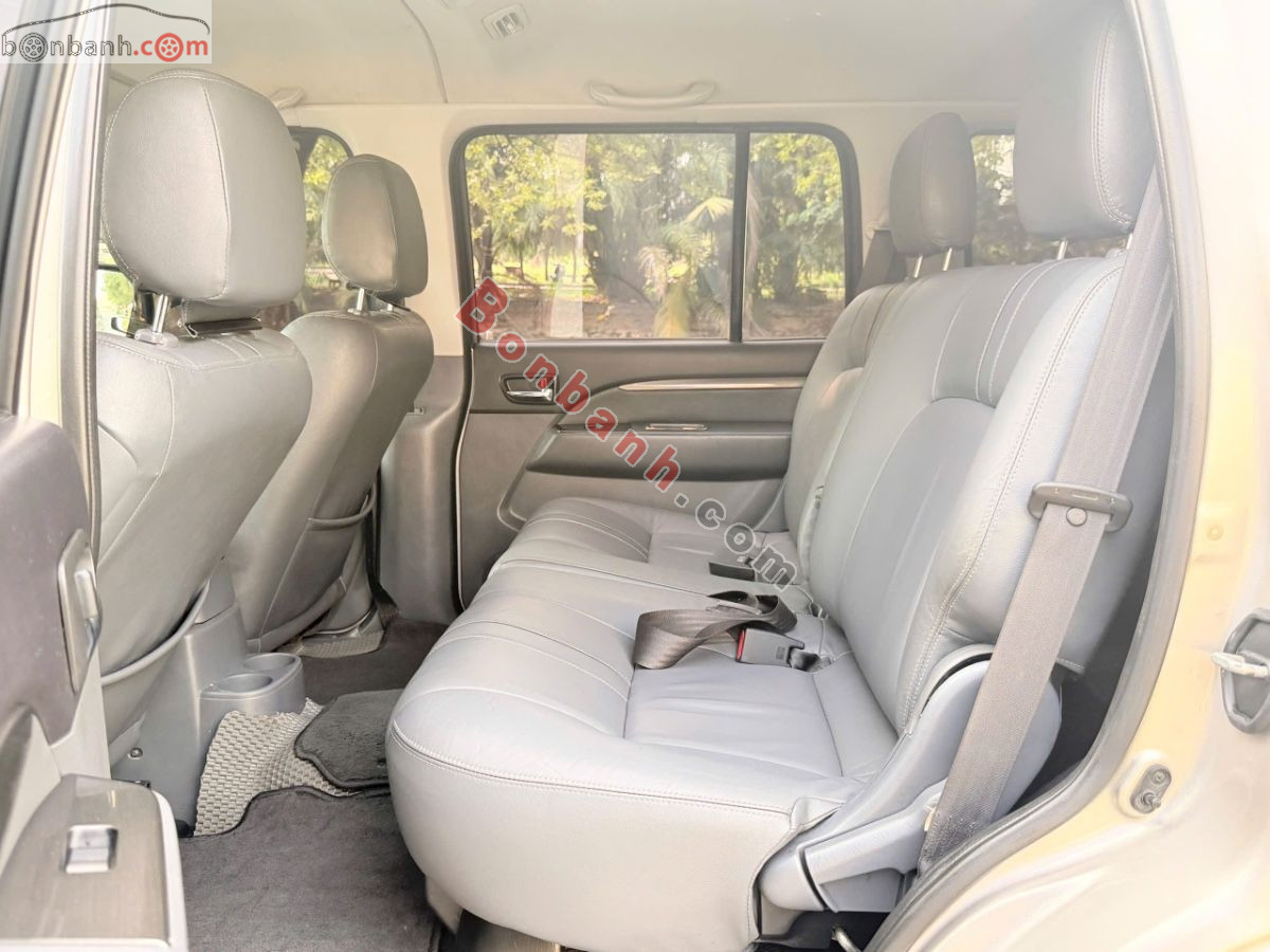 Bán ô tô Ford Everest 2.5L 4x2 AT - 2015 - xe cũ