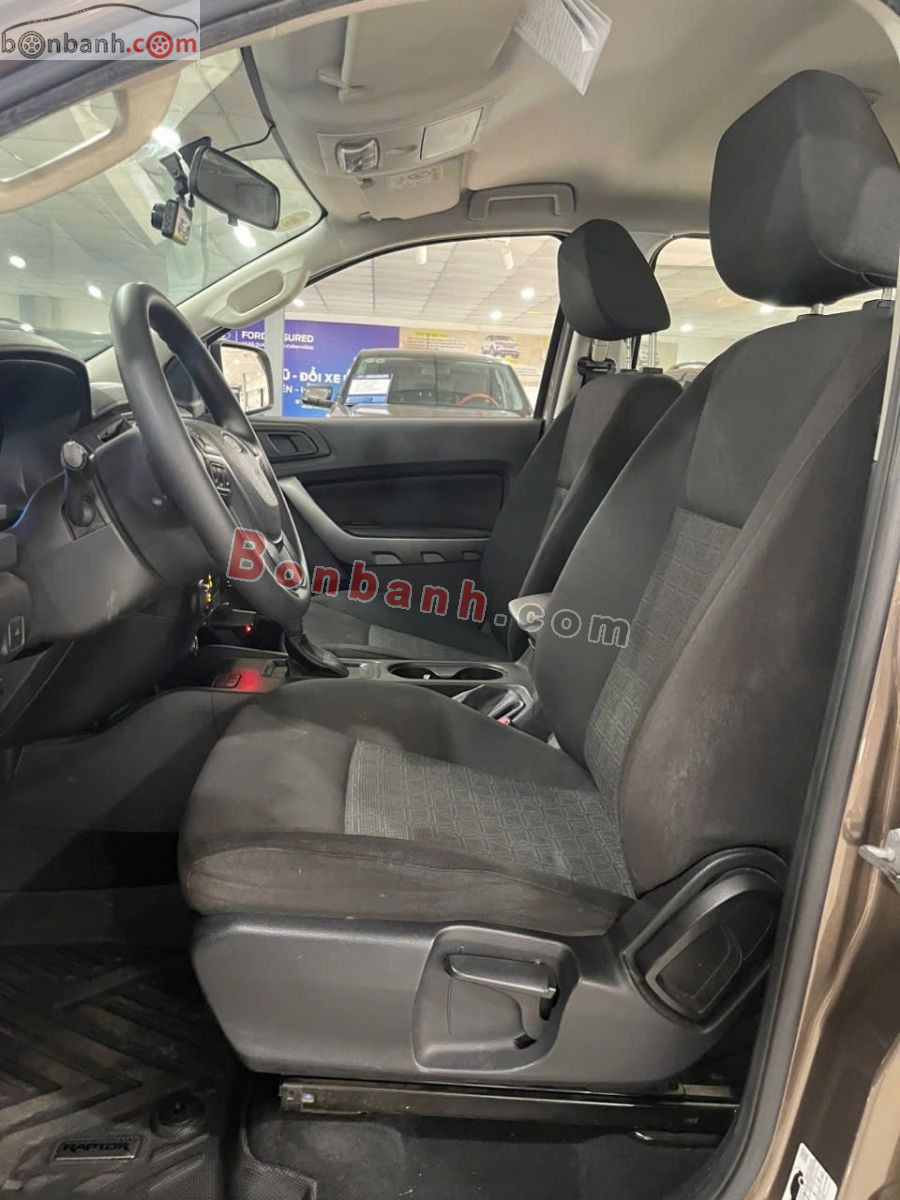 Bán ô tô Ford Ranger XLS 2.2L 4x2 AT - 2021 - xe cũ