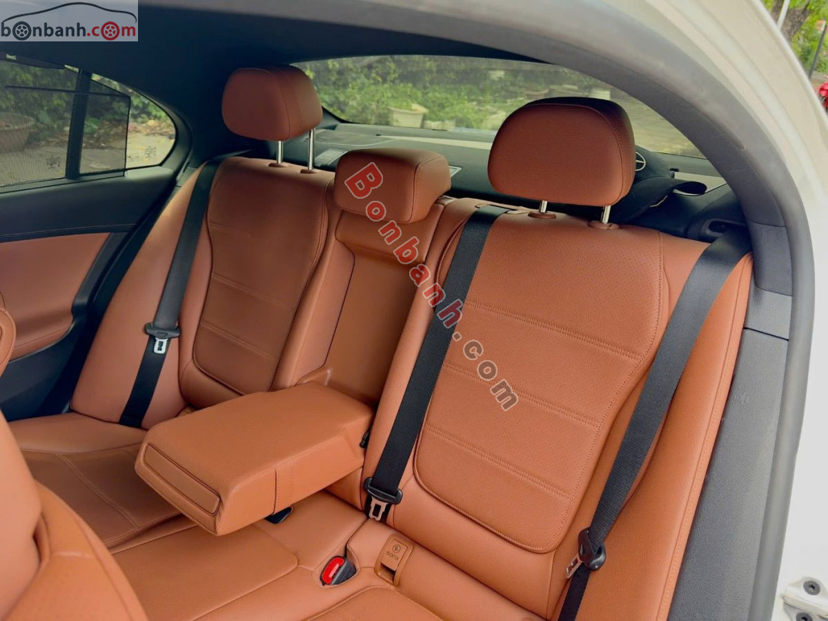 Bán ô tô Mercedes Benz C class C200 Avantgarde - 2023 - xe cũ