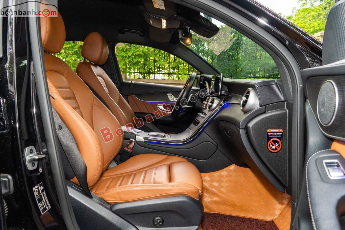 Bán ô tô Mercedes Benz GLC 300 4Matic Coupe - 2022 - xe cũ