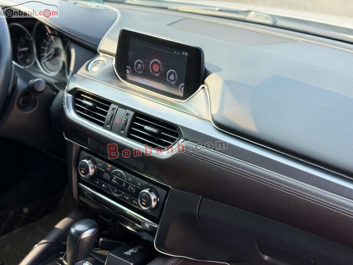 Bán ô tô Mazda 6 Premium 2.0 AT - 2020 - xe cũ