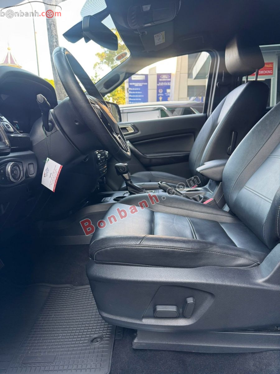 Bán ô tô Ford Everest Titanium 2.0L 4x2 AT - 2020 - xe cũ