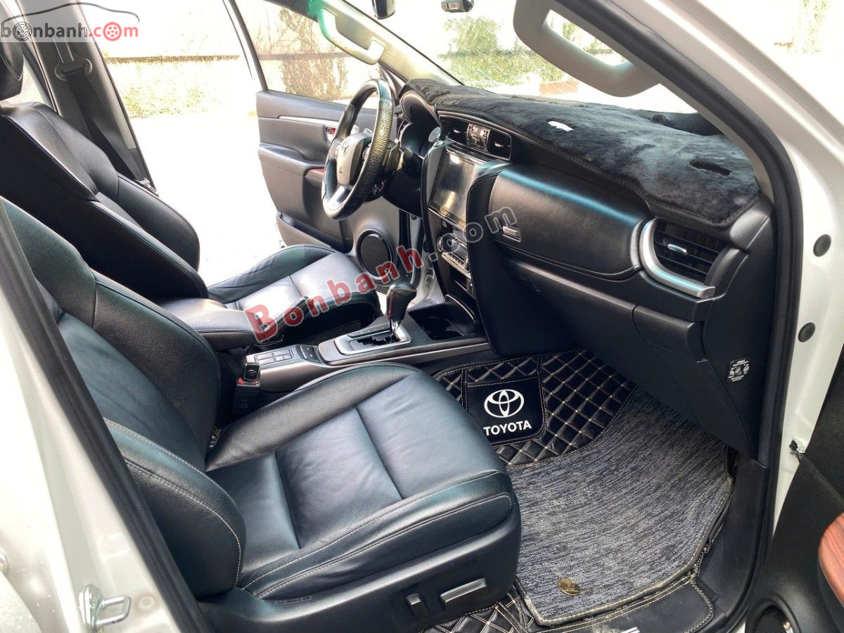 Bán ô tô Toyota Fortuner 2.4L 4x2 AT - 2022 - xe cũ