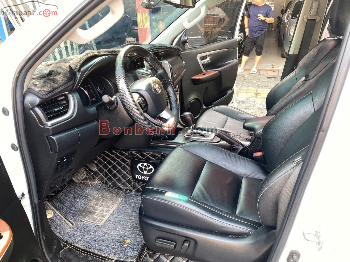 Bán ô tô Toyota Fortuner 2.4L 4x2 AT - 2022 - xe cũ