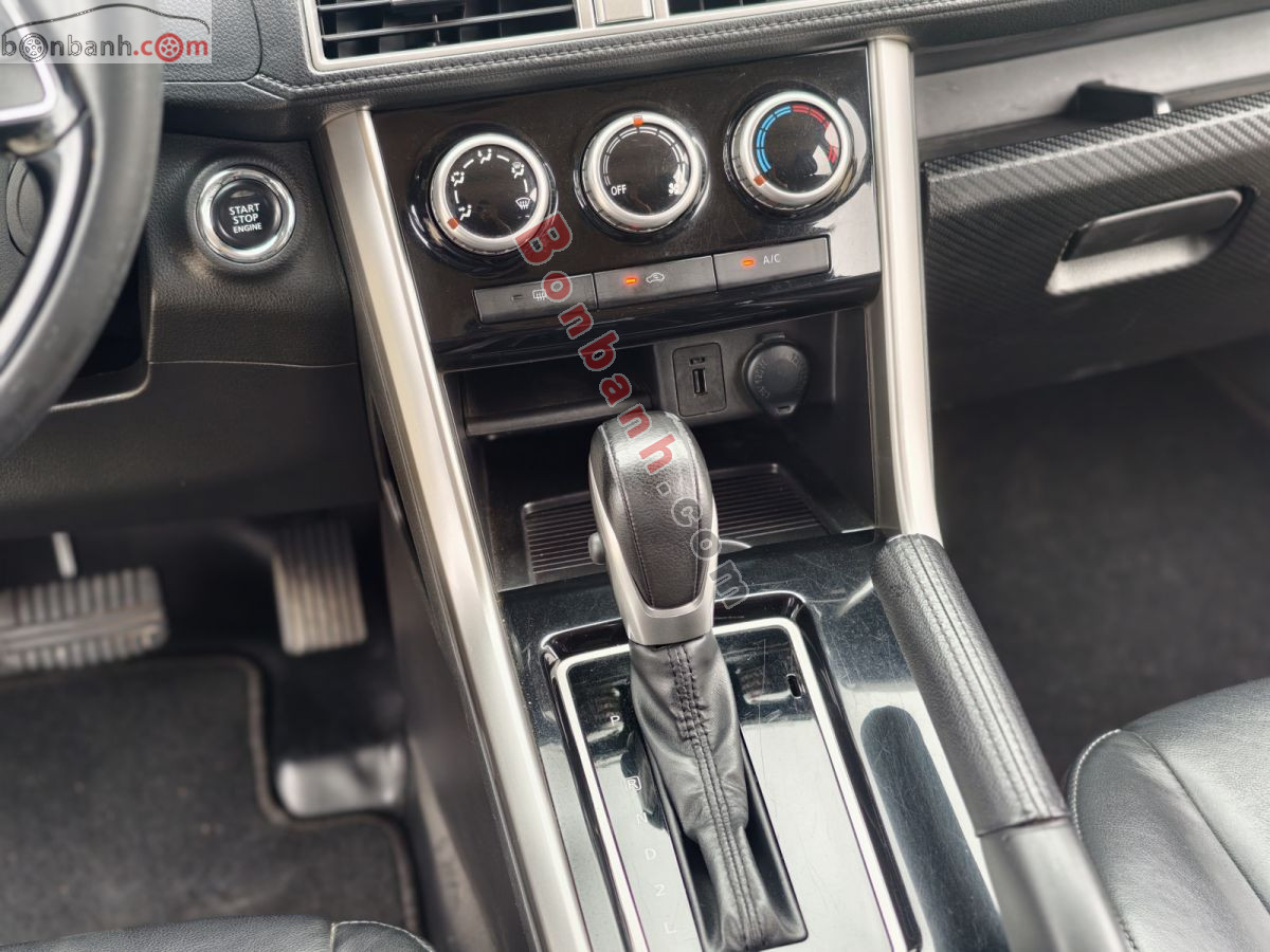 Bán ô tô Mitsubishi Xpander 1.5 AT - 2020 - xe cũ