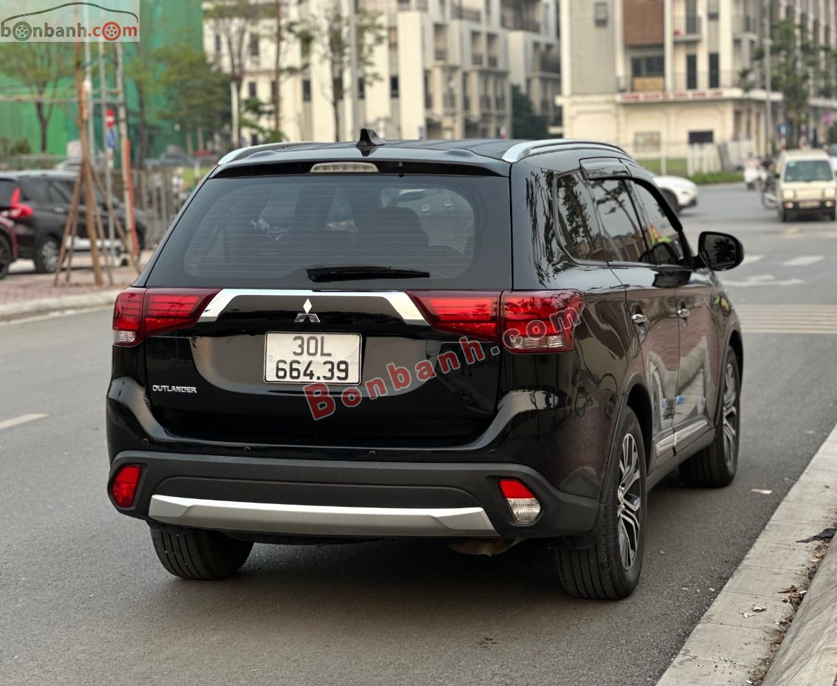 Bán ô tô Mitsubishi Outlander 2.0 CVT - 2019 - xe cũ