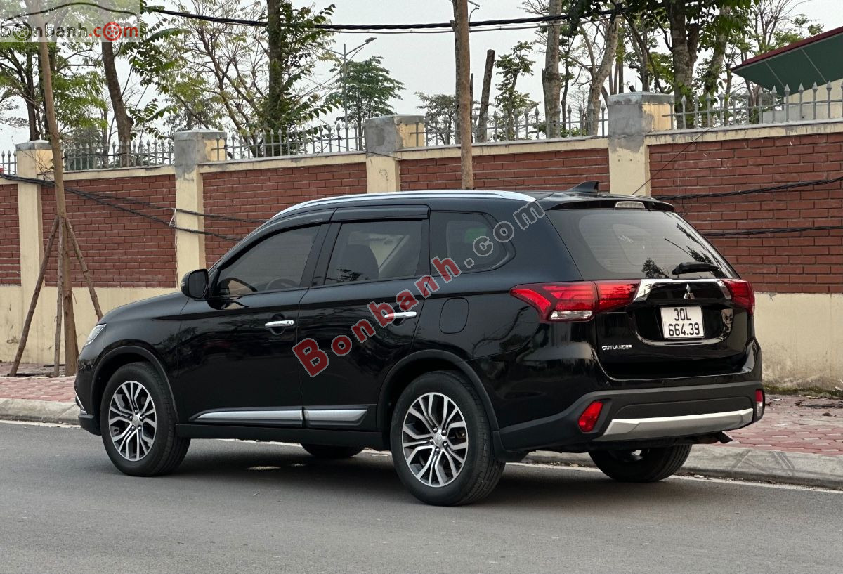 Bán ô tô Mitsubishi Outlander 2.0 CVT - 2019 - xe cũ