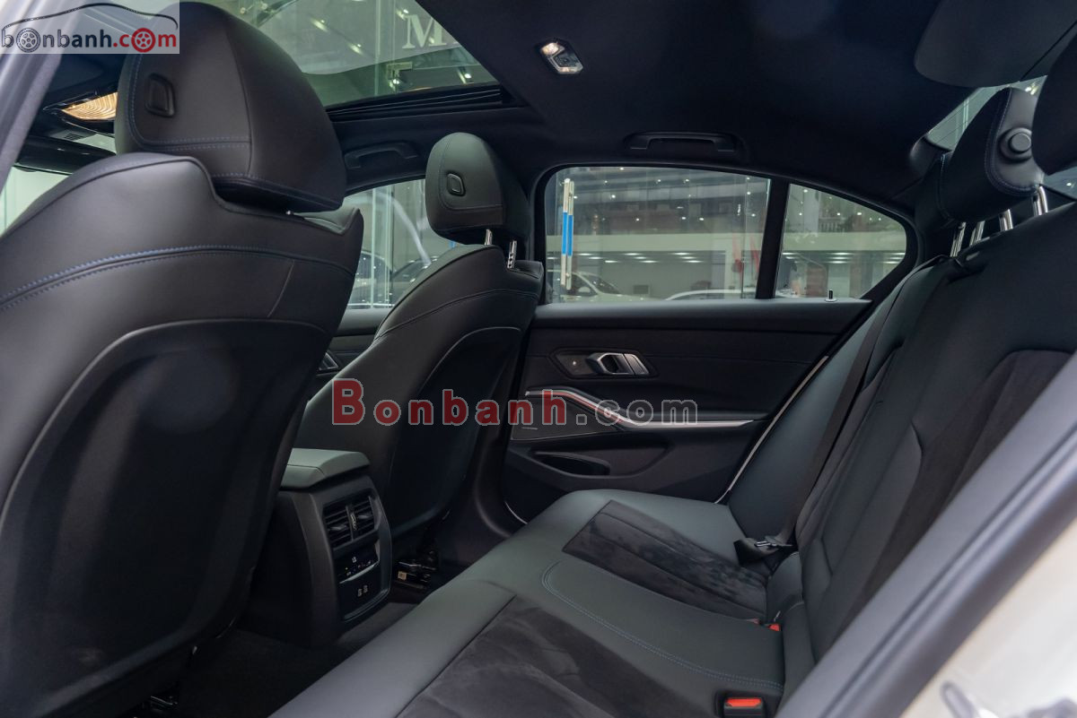 Bán ô tô BMW 3 Series 330i M Sport - 2023 - xe cũ