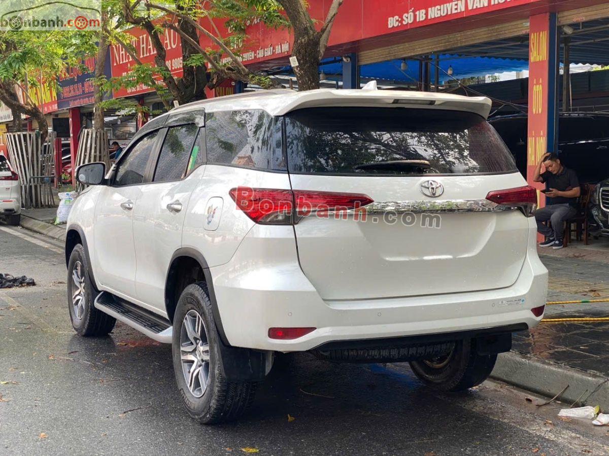Bán ô tô Toyota Fortuner 2.4L 4x2 AT - 2022 - xe cũ
