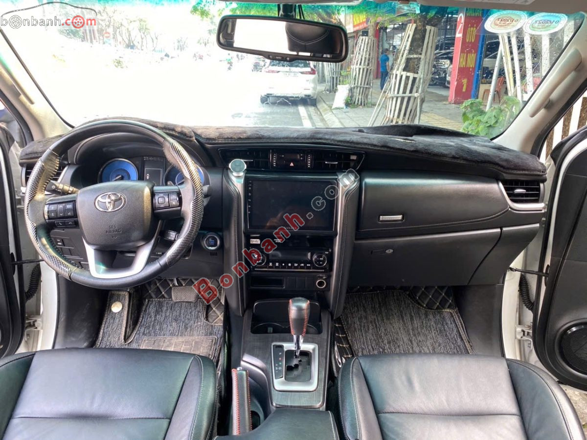 Bán ô tô Toyota Fortuner 2.4L 4x2 AT - 2022 - xe cũ