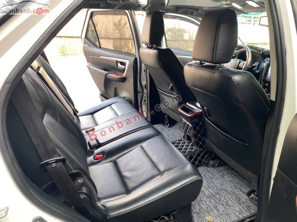 Bán ô tô Toyota Fortuner 2.4L 4x2 AT - 2022 - xe cũ