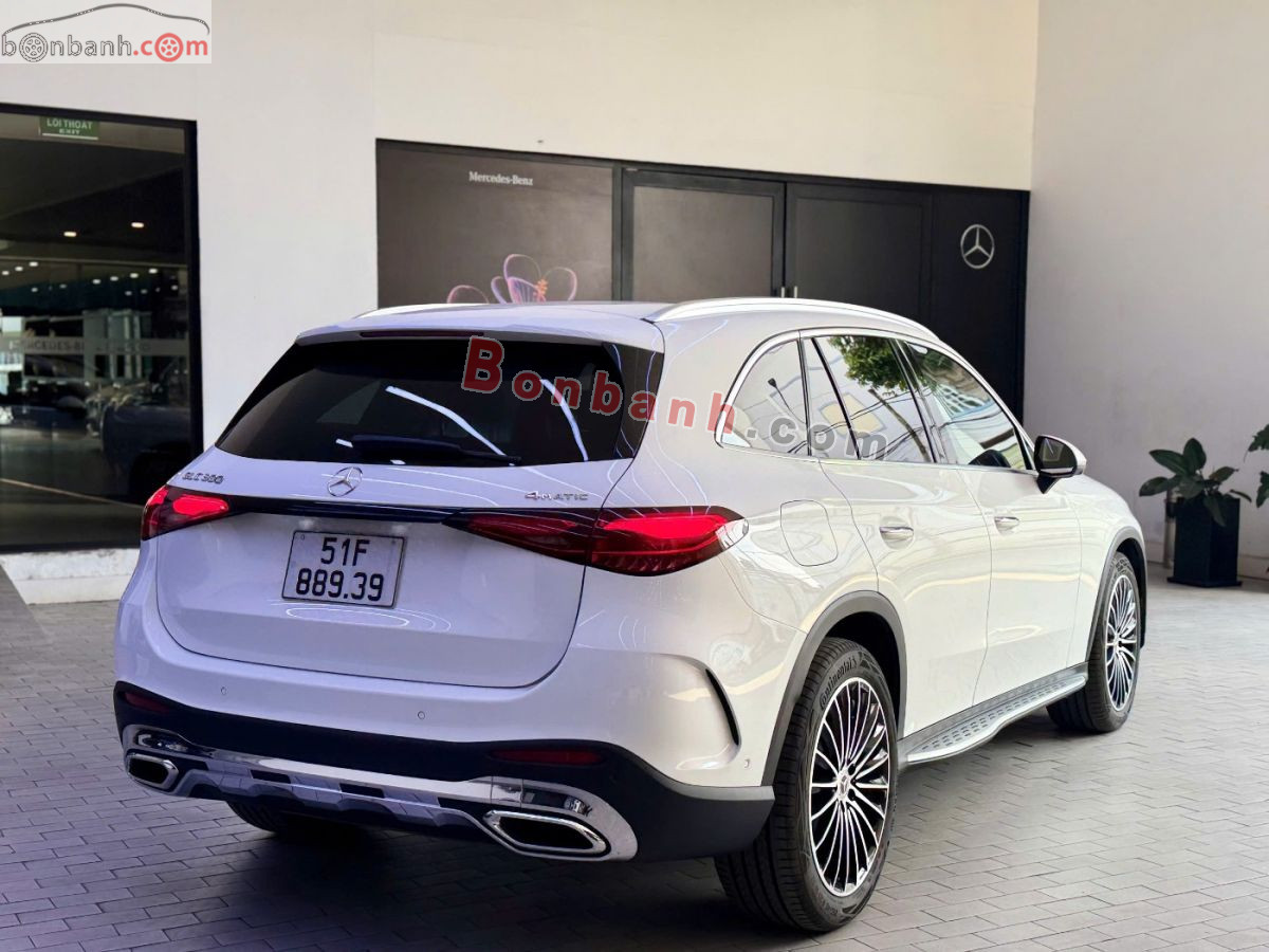 Bán ô tô Mercedes Benz GLC 300 4Matic - 2023 - xe cũ