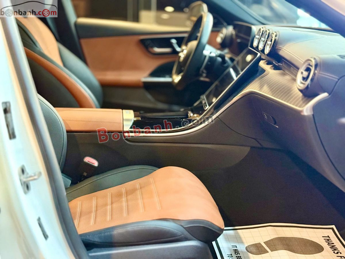 Bán ô tô Mercedes Benz C class C43 AMG 4Matic - 2023 - xe cũ