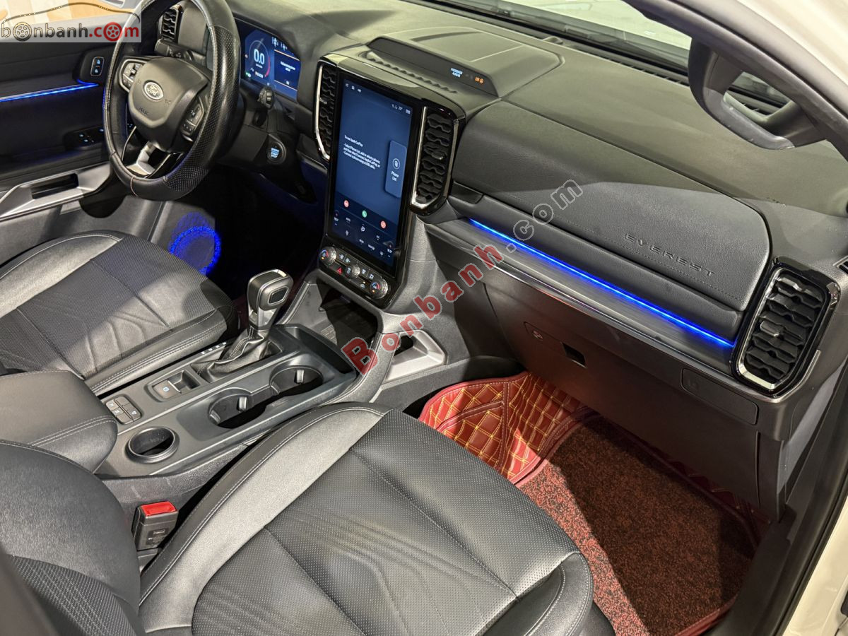 Bán ô tô Ford Everest Titanium 2.0L 4x2 AT - 2024 - xe cũ