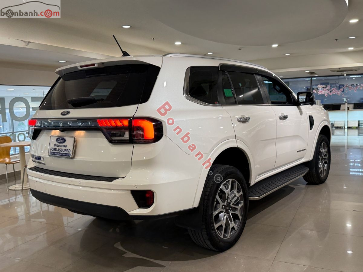 Bán ô tô Ford Everest Titanium 2.0L 4x2 AT - 2024 - xe cũ