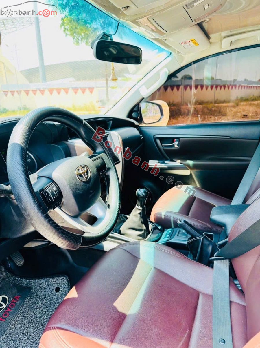 Bán ô tô Toyota Fortuner 2.4G 4x2 MT - 2020 - xe cũ