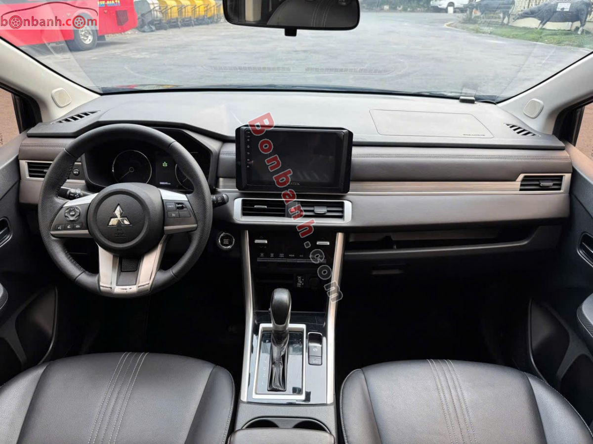 Bán ô tô Mitsubishi Xpander Premium 1.5 AT - 2022 - xe cũ