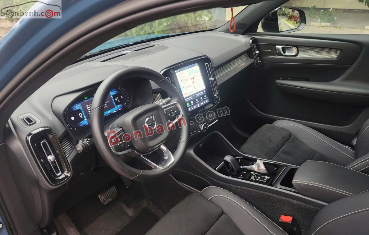 Bán ô tô Volvo XC40 Ultimate B5 AWD - 2023 - xe cũ