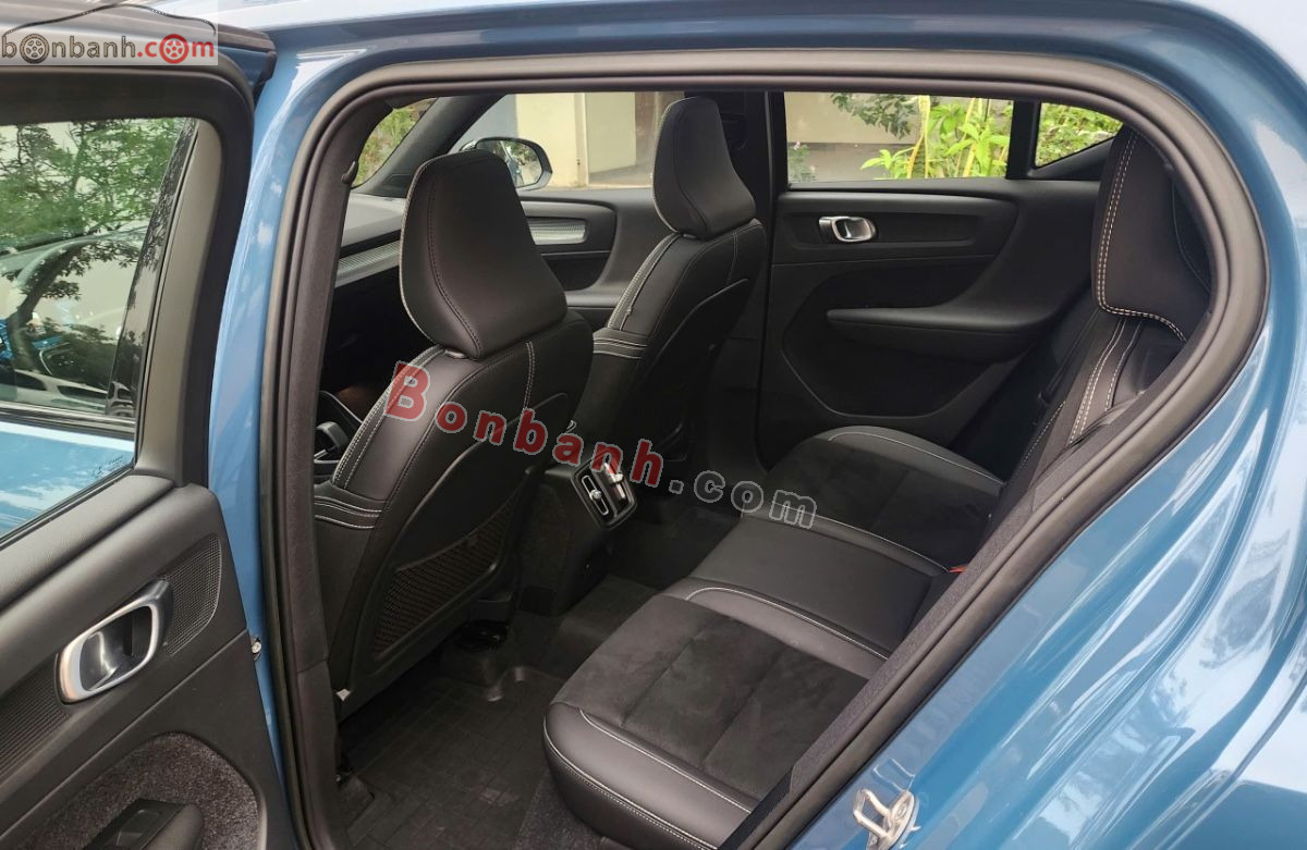 Bán ô tô Volvo XC40 Ultimate B5 AWD - 2023 - xe cũ