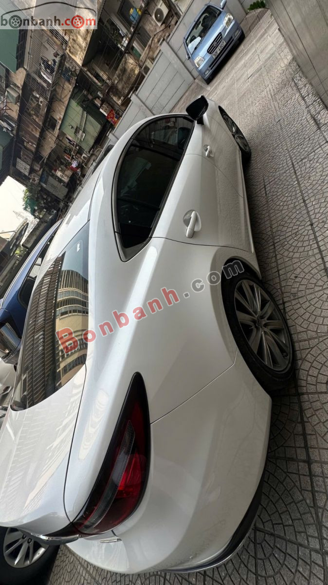 Bán ô tô Mazda 6 Premium 2.0 AT - 2022 - xe cũ