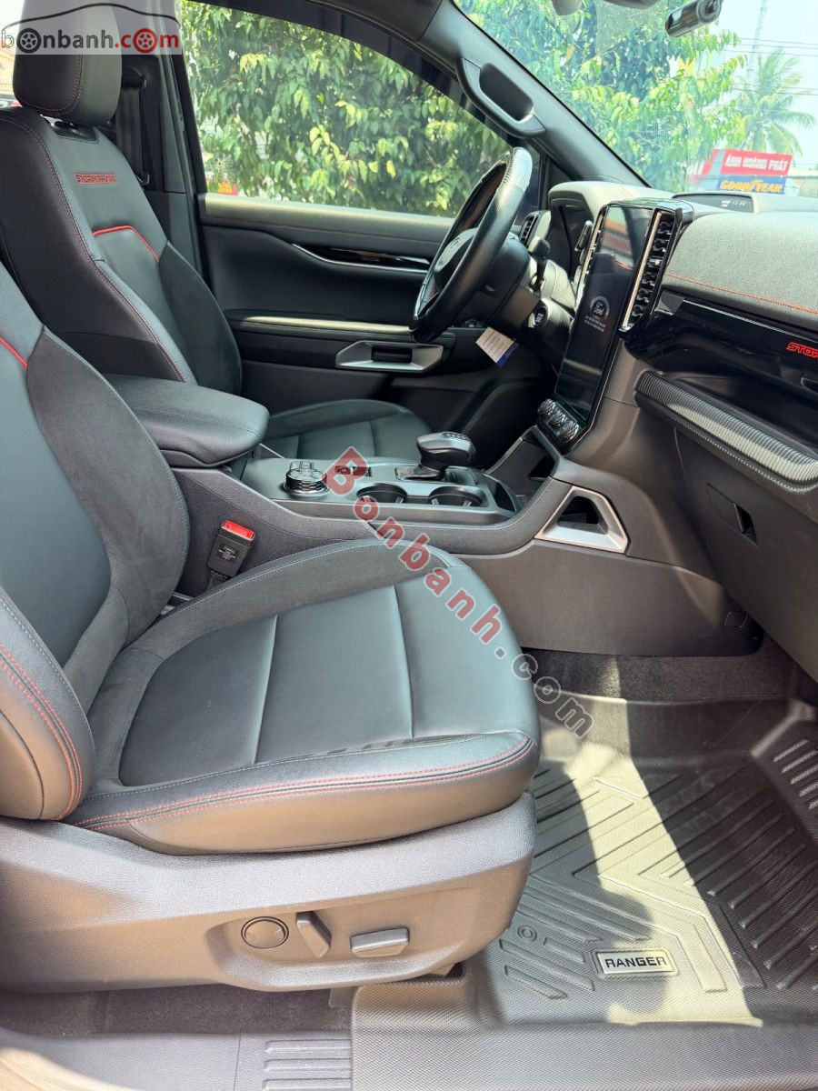 Bán ô tô Ford Ranger Stormtrak 2.0L 4x4 AT - 2024 - xe cũ