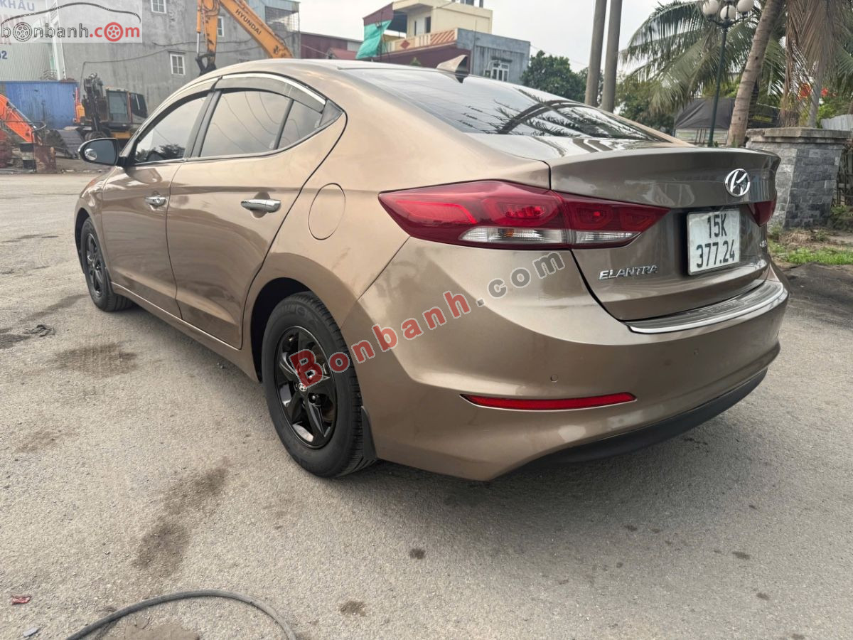 Bán ô tô Hyundai Elantra 1.6 MT - 2017 - xe cũ
