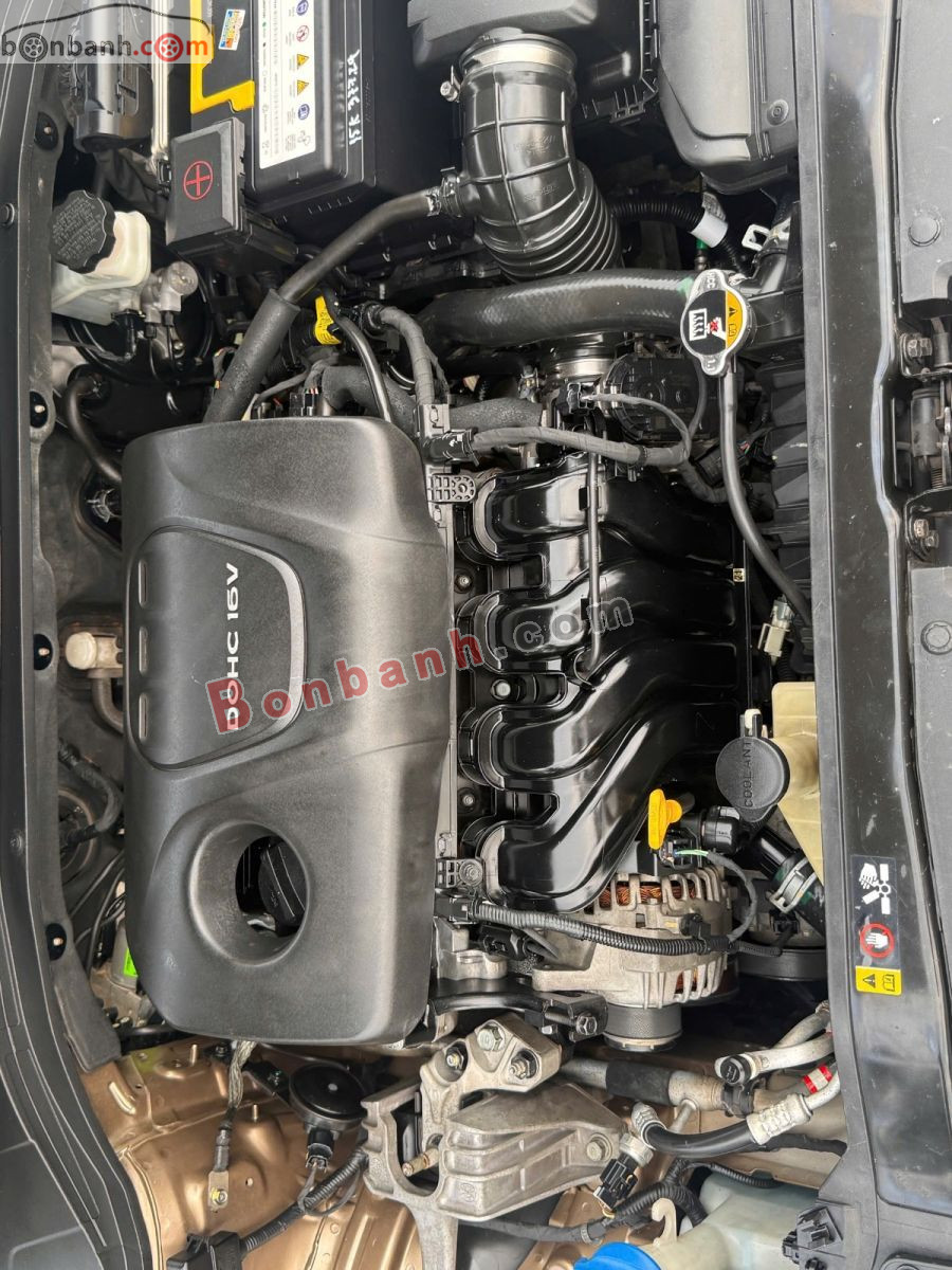 Bán ô tô Hyundai Elantra 1.6 MT - 2017 - xe cũ