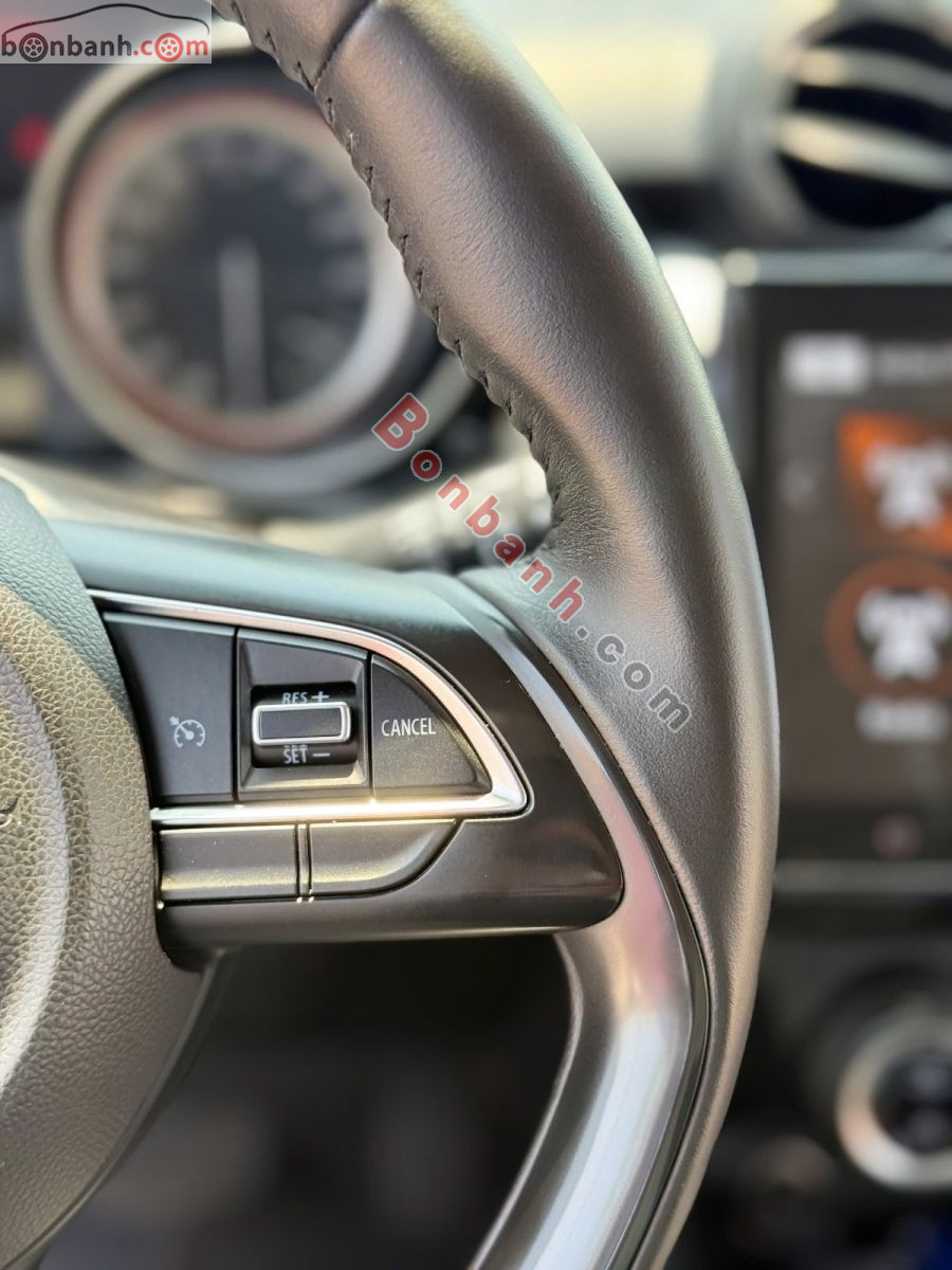 Bán ô tô Suzuki Swift GLX 1.2 AT - 2022 - xe cũ