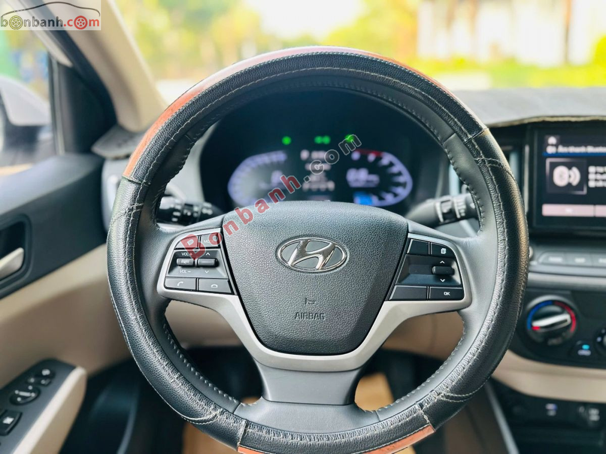 Bán ô tô Hyundai Accent 1.4 AT - 2022 - xe cũ