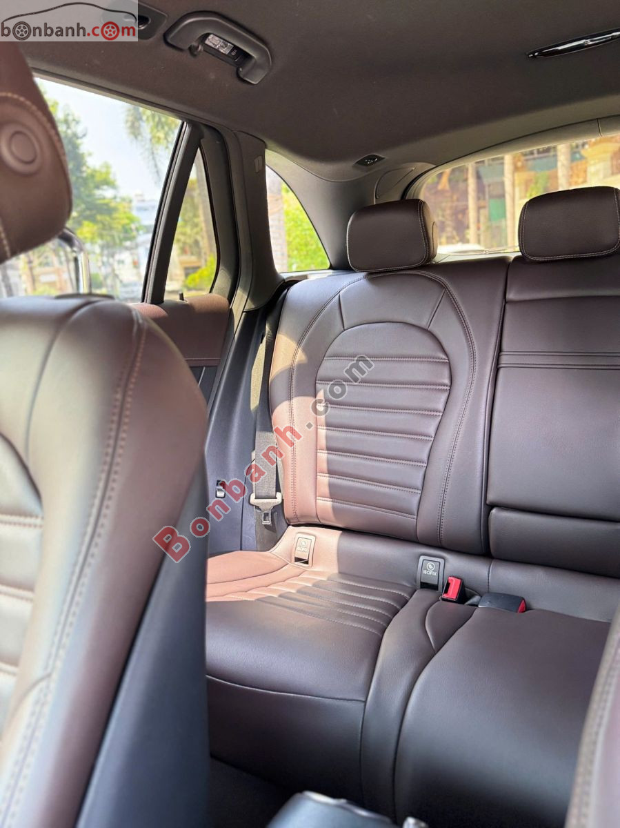 Bán ô tô Mercedes Benz GLC 250 4Matic - 2018 - xe cũ