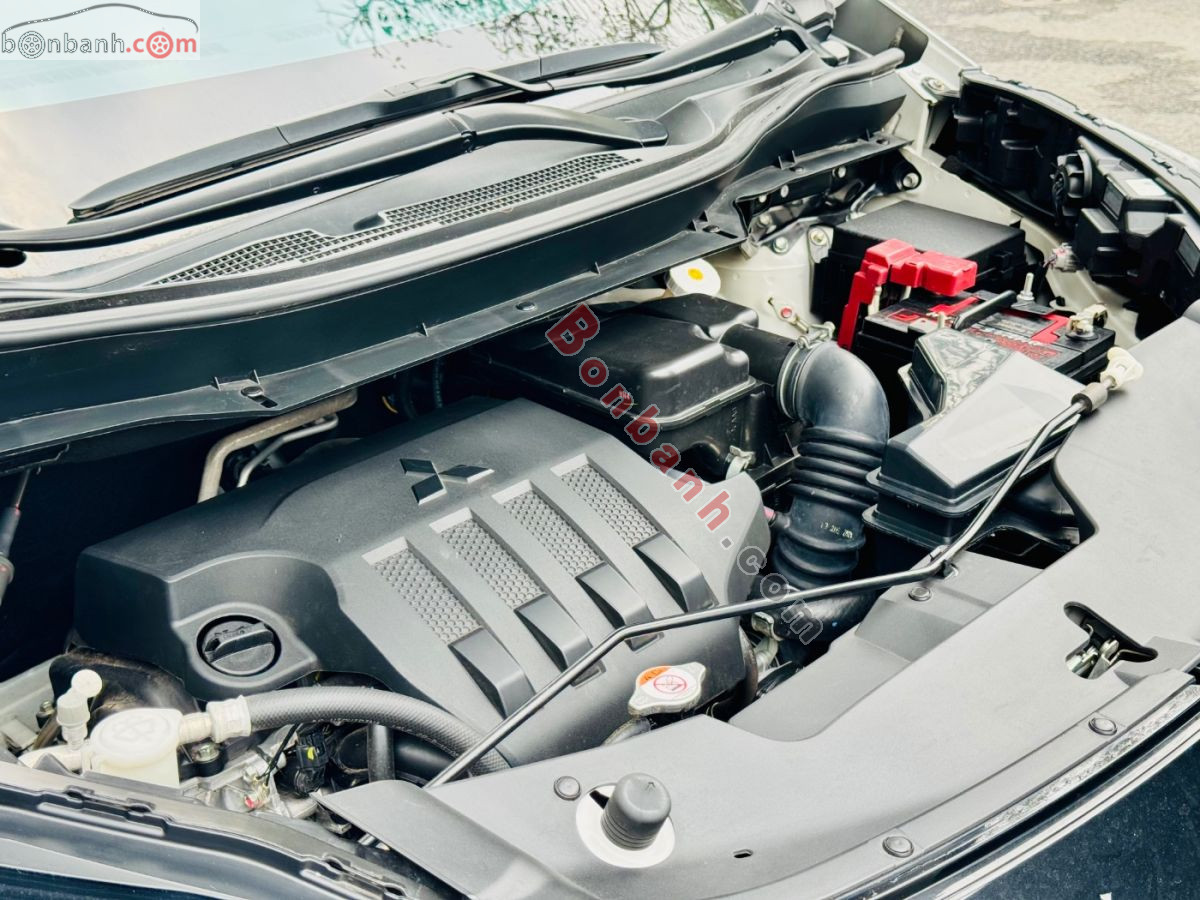 Bán ô tô Mitsubishi Xpander Premium 1.5 AT - 2024 - xe cũ