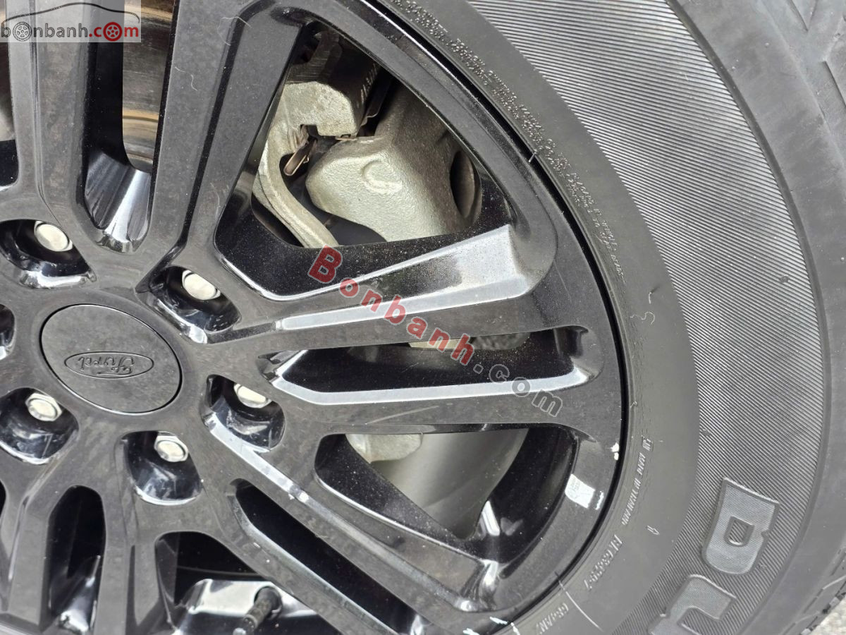 Bán ô tô Ford Ranger Wildtrak 2.0L 4x4 AT - 2021 - xe cũ