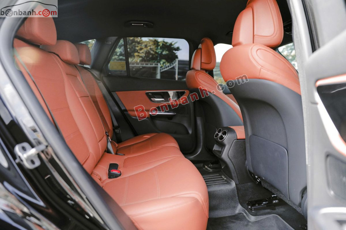 Bán ô tô Mercedes Benz GLC 200 4Matic - 2024 - xe cũ