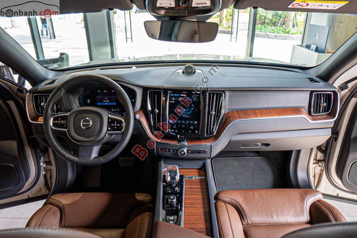 Bán ô tô Volvo XC60 Recharge Ultimate T8 AWD - 2024 - xe cũ