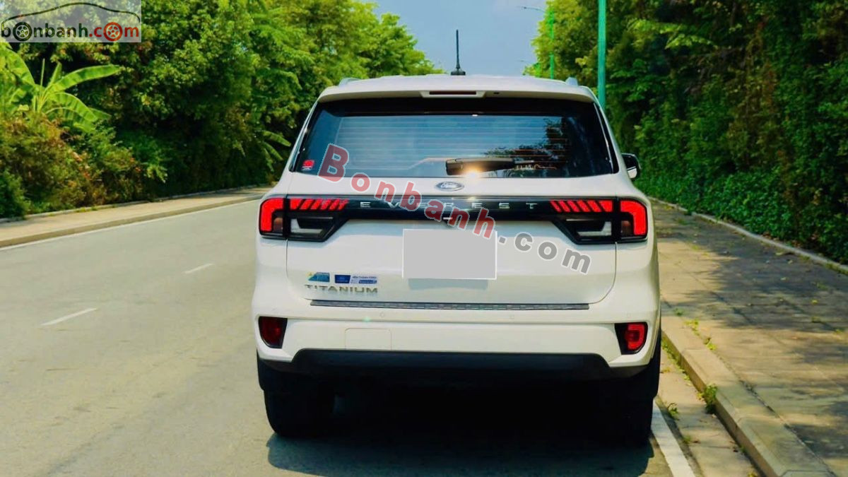 Bán ô tô Ford Everest Titanium 2.0L 4x2 AT - 2024 - xe cũ