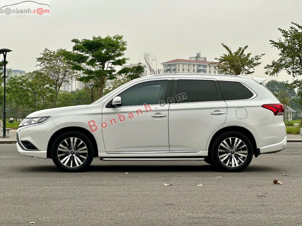 Bán ô tô Mitsubishi Outlander 2.0 CVT - 2023 - xe cũ