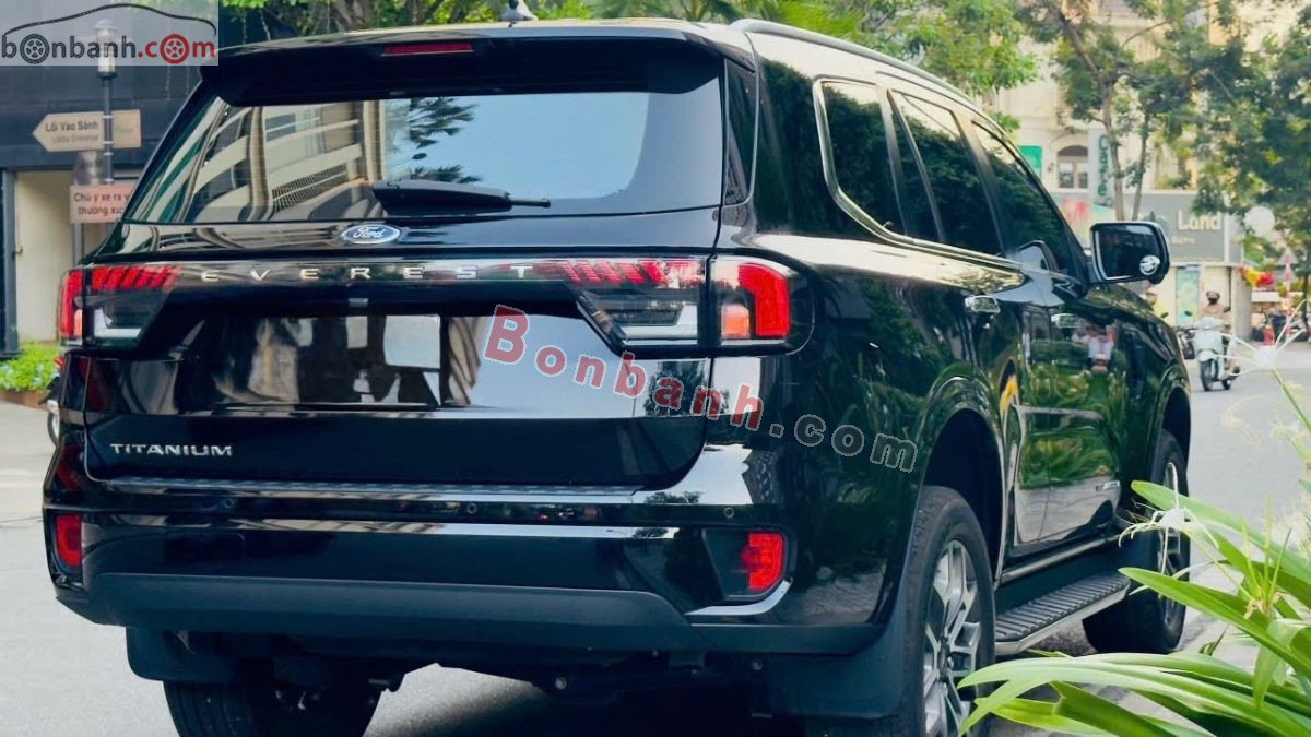 Bán ô tô Ford Everest Titanium Plus 2.0L 4x4 AT - 2024 - xe cũ