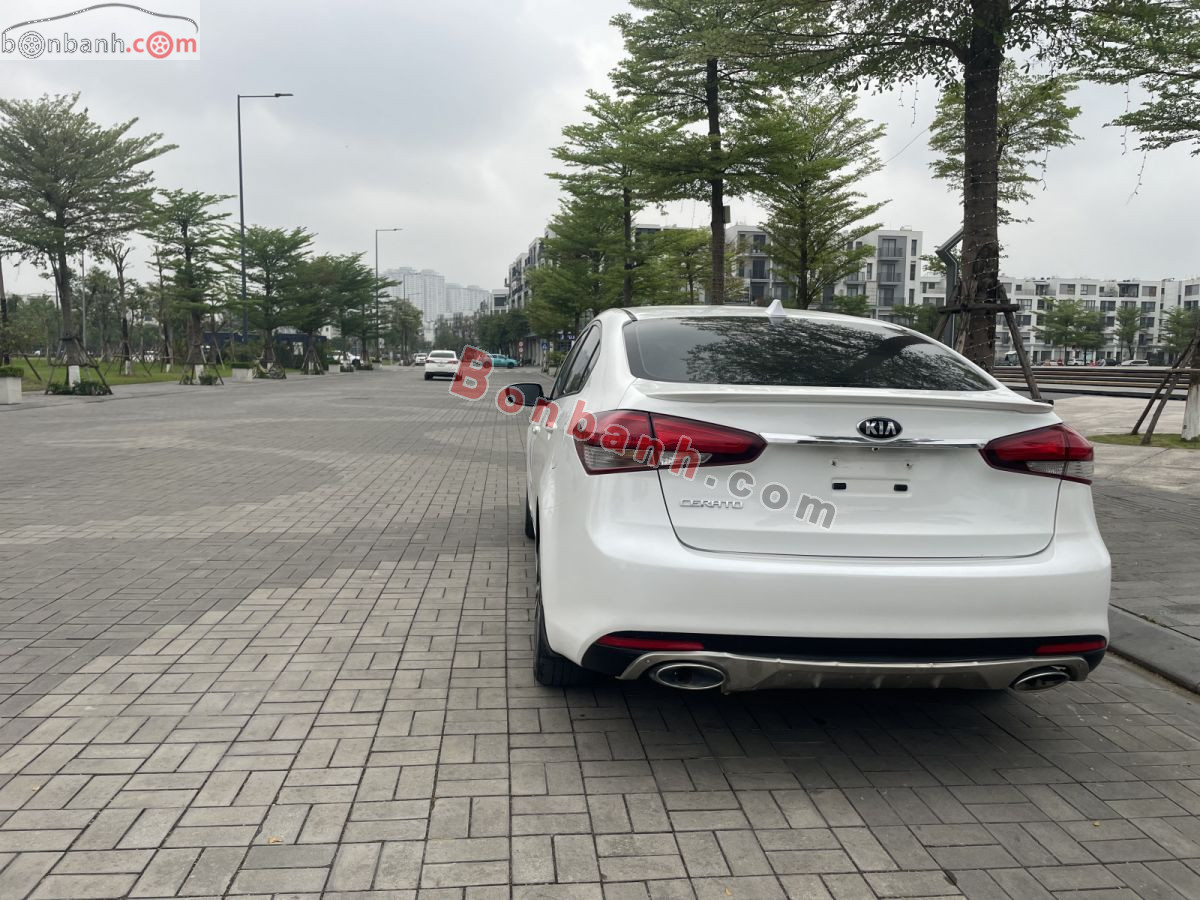 Bán ô tô Kia Cerato 1.6 MT - 2018 - xe cũ