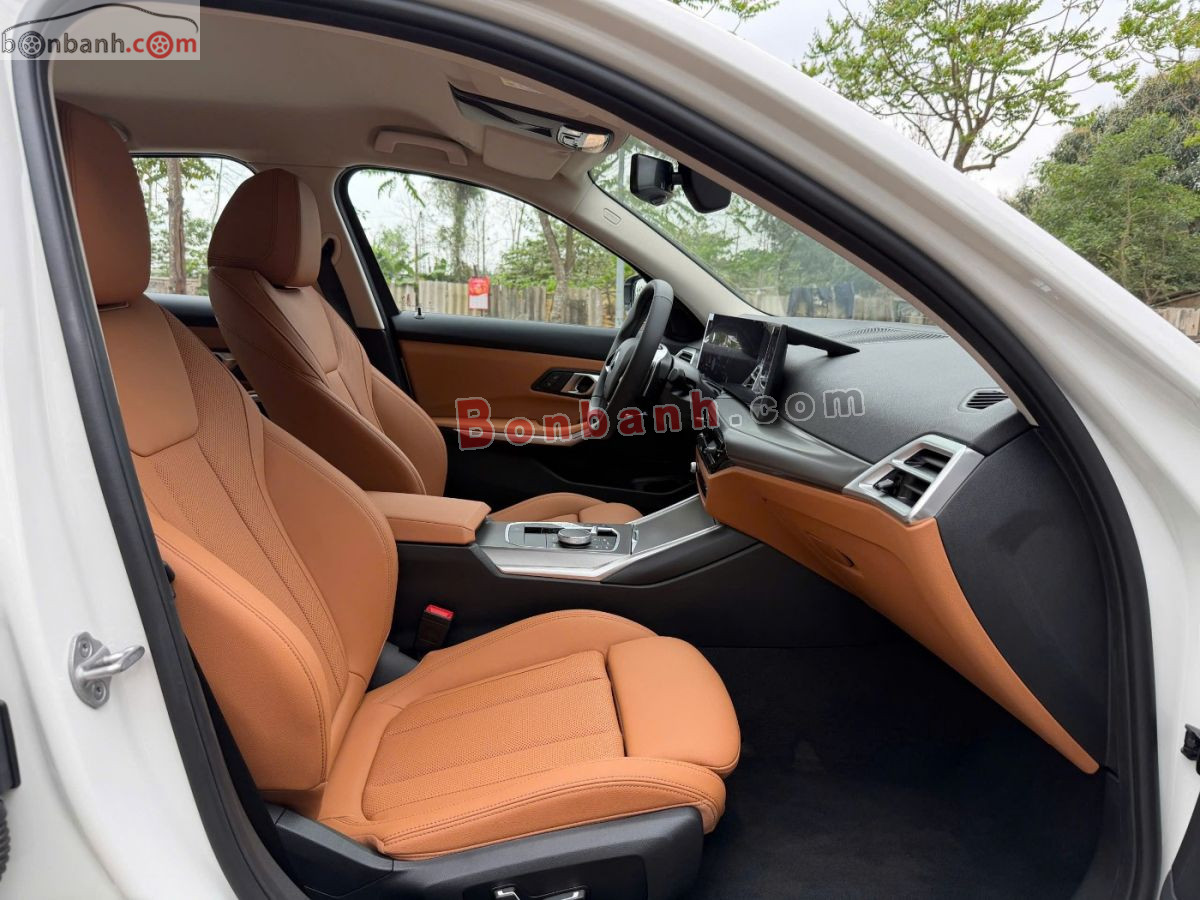 Bán ô tô BMW 3 Series 320i Sport Line - 2025 - xe mới