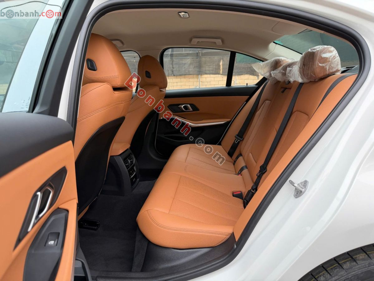 Bán ô tô BMW 3 Series 320i Sport Line - 2025 - xe mới