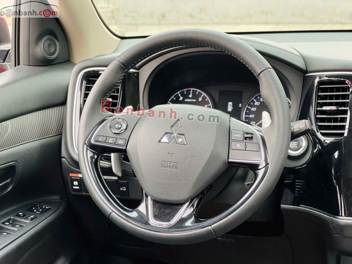 Bán ô tô Mitsubishi Outlander 2.0 CVT Premium - 2020 - xe cũ