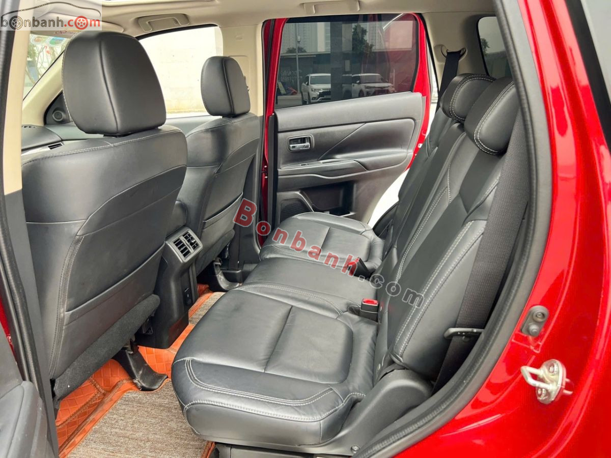 Bán ô tô Mitsubishi Outlander 2.0 CVT Premium - 2020 - xe cũ