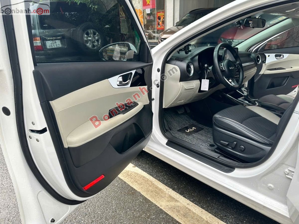 Bán ô tô Kia K3 Luxury 1.6 AT - 2025 - xe cũ