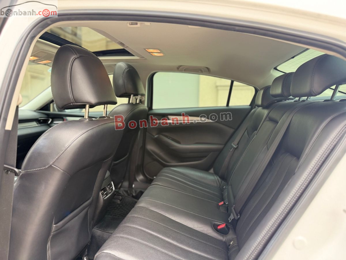 Bán ô tô Mazda 6 Premium 2.0 AT - 2022 - xe cũ