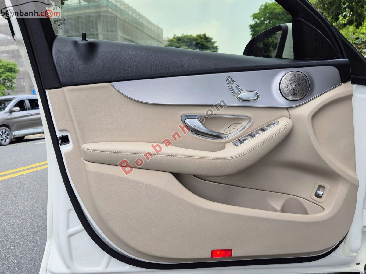 Bán ô tô Mercedes Benz C class C180 - 2019 - xe cũ