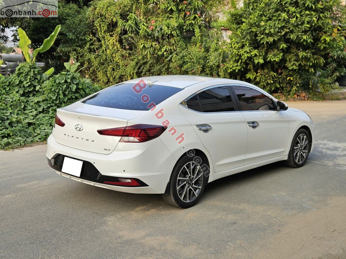 Bán ô tô Hyundai Elantra 2.0 AT - 2021 - xe cũ